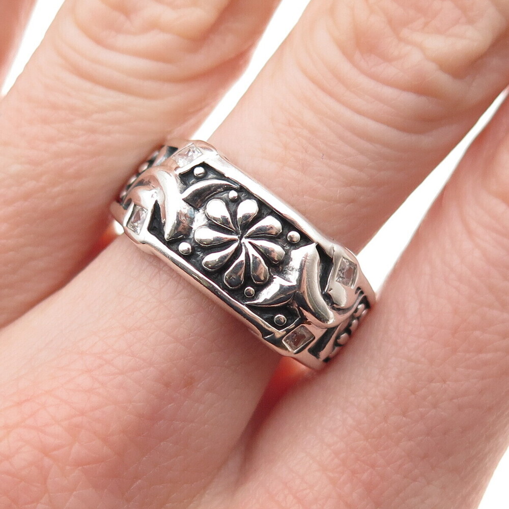 925 Sterling Silver Vintage C Z Floral Oxidized Ring Size 9